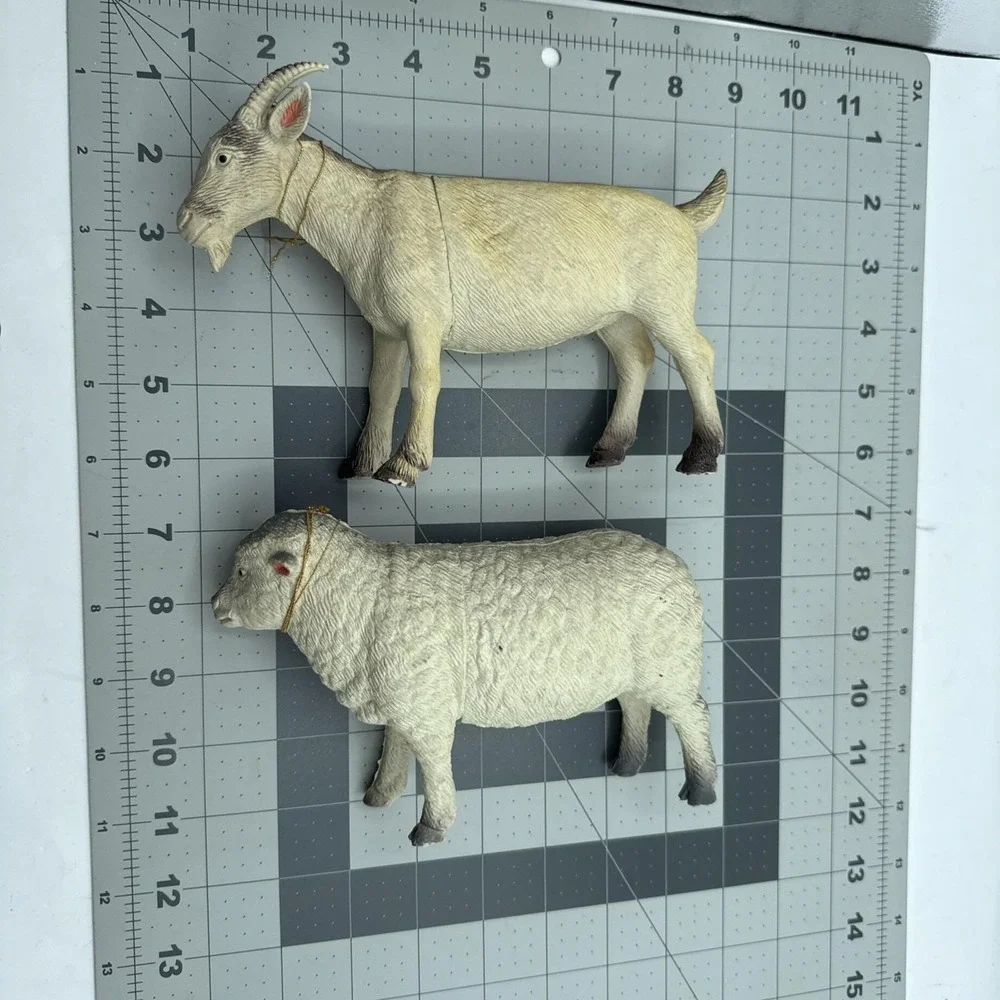 Lot of 2 Vintage Imperial‎ Sheep & Goat Farm Animal 1986 Plastic Toys Figurines